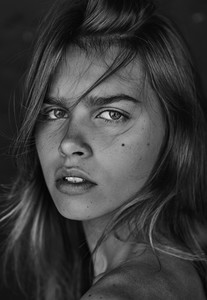 olivia5-5.jpg