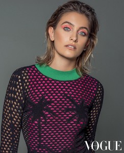 paris-jackson-vogue-brazil-january-2018-3.jpg