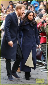 prince-harry-fiancee-meghan-markle-step-out-first-official-royal-public-engagement-together-14.jpg