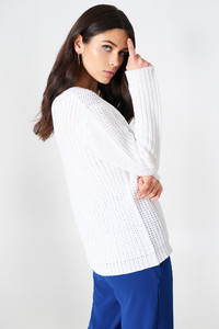 rut_mira_vneck_1031-003301-0342_02b.jpg