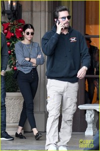 scott-disick-sofia-richie-grab-lunch-in-beverly-hills-01.jpg