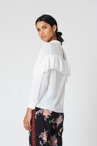 second_female_kiwa_blouse_1438-000027-0001_02b.jpg