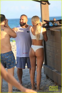 sofia-richie-rides-a-jet-ski-in-a-white-bikini-on-miami-beach-04.jpg