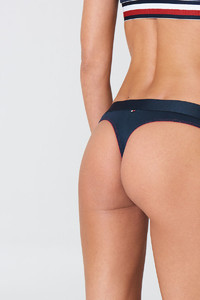 tommy_hilfiger_thong_1478-000013-77131993.jpg