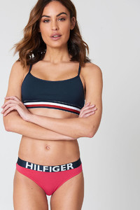 tommy_hilfiger_thong_1478-000013-7713_01j.jpg