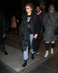 zendaya-fall-style-nyc-12-11-2017-5.jpg