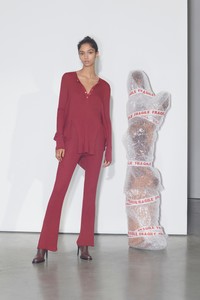 05-Stella-McCartney-Pre-Fall-18.thumb.jpg.17640d4b34d8fb36144aec86d2496f17.jpg