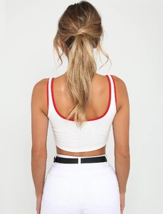 0ded9906f6db37b2f6fce7d187c7dc6c_everyday-basic-top-white.jpg