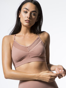 1-alo-ultimate_bra-sports_bras-rosewater.jpg