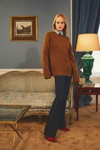 14-Khaite-Pre-Fall-18.thumb.jpg.da56dc5a88d0dd0b02d2886145ce91d6.jpg