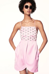 14-zac-posen-ss18.thumb.jpg.041167820ba1d4552178684cbe0f5cb8.jpg