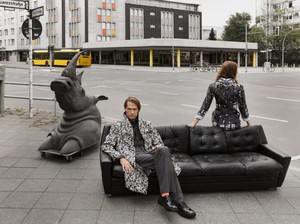 1508252265_RM_eRGB2_HaBla_Sofa_05.thumb.jpeg.fd1e41983e4aa4344c3bafc8dbf40d75.jpeg