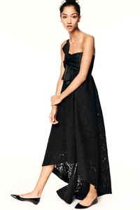 17-zac-zac-posen-fall-17.thumb.jpg.dae3420ce3695f245eb77c360600ca05.jpg