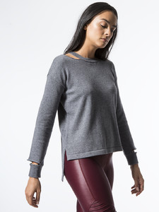 2-lna-perry_cut_out_sweater-tops-lead.jpg