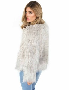 265bbbc3c0d8ea9d809d2c0137d514a8_chelsea-faux-fur-jacket-grey_3-03gre_colour-grey_4fece5d5-7cf9-4045-8ac0-7903c32ad012.jpg