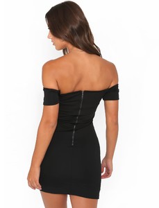 3d770d7cc64cae6ede9f8f2ed775ab75_aisha-dress-black_782979c5-f69f-4b3c-ae96-a928c4e2c1bf.jpg