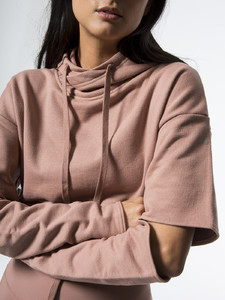 5-alo-peak_long_sleeve_top-outerwear-rosewater.jpg