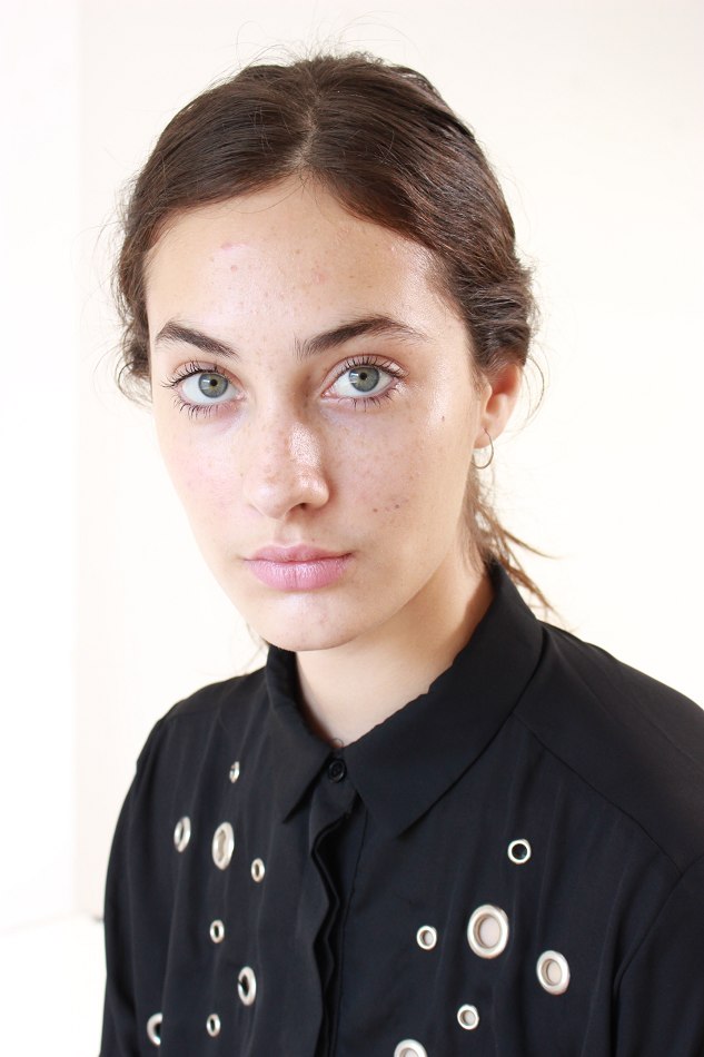 Ana Ostroski pola 1.jpg