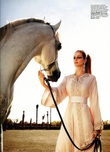 Marianne Vivile cheval.jpg