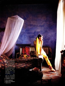 5a500255b1f19_LucianaandMarieGLAMOURFranceJune1992LucianaMarieFrancoisHalard4.thumb.jpg.d69a8af169f56c93c4c391fa94d8a328.jpg