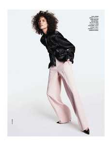 Elle France - 05 Janvier 2018-page-015.jpg
