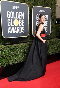 5a52fbbc68de3_Mandy-Moore-2018-Golden-Globe-Awards--06.thumb.jpg.64278abd1dc91fe66ab4e11af6ae29e4.jpg