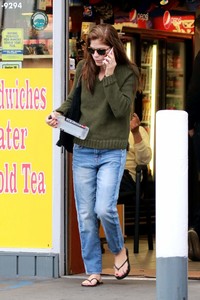       selb090118BZNImage5.jpg
