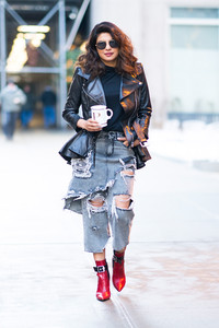        pcho110118BZNImage5.jpg