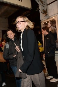      cateb120118BZNImage108.jpg
