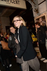      cateb120118BZNImage110.jpg