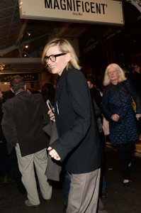      cateb120118BZNImage111.jpg