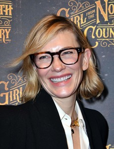      cateb120118BZNImage114.jpg