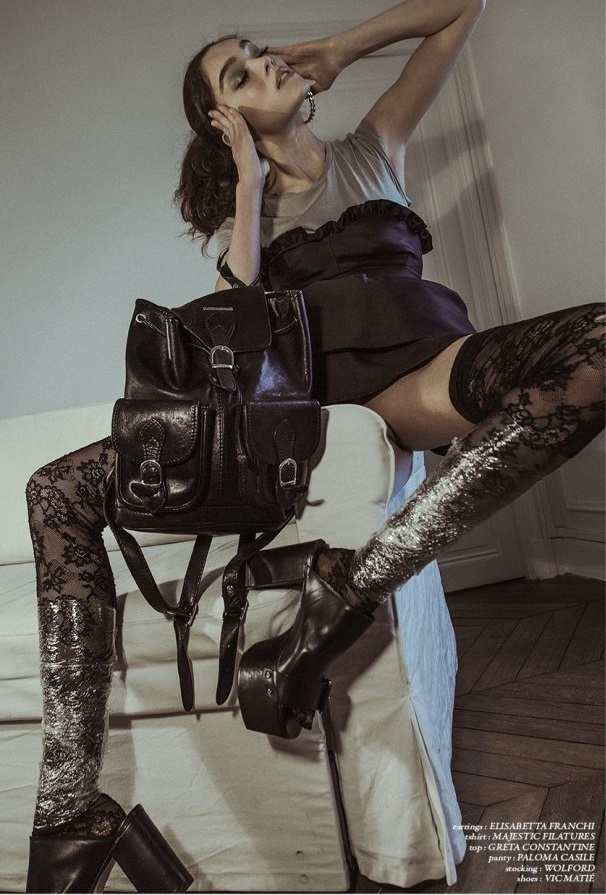 Sophie Gordon the forest mag6.jpg
