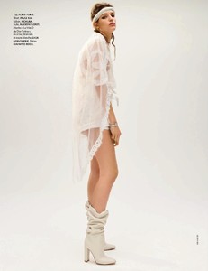 Elle - 12 au 18 Janvier 2018-page-019.jpg