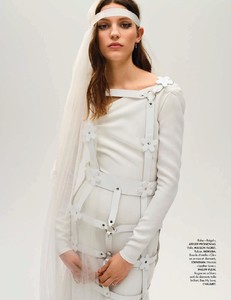 Elle - 12 au 18 Janvier 2018-page-020.jpg