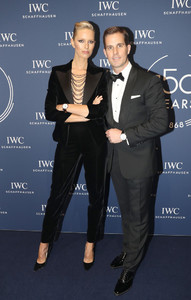 Karolina+Kurkova+IWC+Schaffhausen+SIHH+2018+Z39yAcPCtNux.jpg