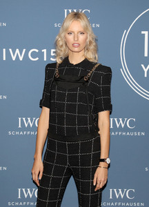 Karolina+Kurkova+IWC+Schaffhausen+SIHH+2018+0woec1aJNFAx.jpg