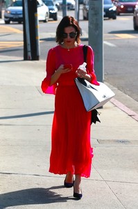    jdew190118BZNImage5.jpg