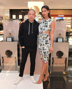 Lily+Aldridge+Meet+Jason+Wu+Lily+Aldridge+H1A1hpkym4pl.jpg