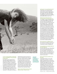       lorde200118BZNImage10.jpg