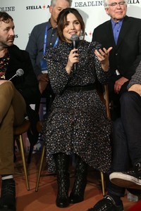  roseb200118BZNImage125.jpg