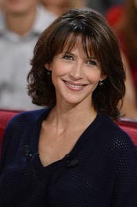 5a63ce498af3e_Sophie-Marceau-13.thumb.jpg.3f8ec80a6e9a21eaac9f1ca24a491b39.jpg
