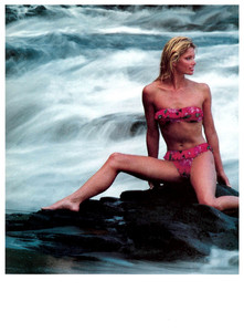 5a65e974aed2c_SportsIllustratedUSFebruary10198623.thumb.jpg.2287b0d168355e10c53dd23ace27aa84.jpg