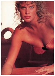5a661616572bd_SportsIllustratedUSFebruary071989100.thumb.jpg.98b555b428717b862e3a5541eadbee7f.jpg
