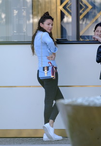      mkee220118BZNImage8.jpg