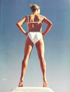 5a675f41177e5_SportsIllustratedUSFebruary21199789.thumb.jpg.fa339df50d72e282b23c53b3436425d4.jpg