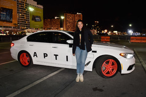 Hannah+Bronfman+Celebrities+Ride+Future+Lyft+2lxzCnULvhTx.jpg