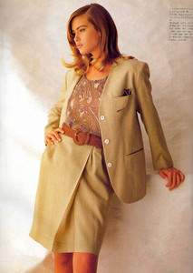Marie Claire Japan May 1992 b.jpg