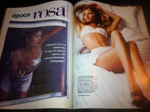 ELLE España - Junio 1995 - Epoca Rosa by Doug Ordway - 4 Paginas b.JPG