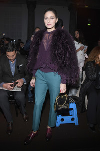 Olivia+Palermo+Elie+Saab+Front+Row+Paris+Fashion+oE0zLfuc5Eux.jpg
